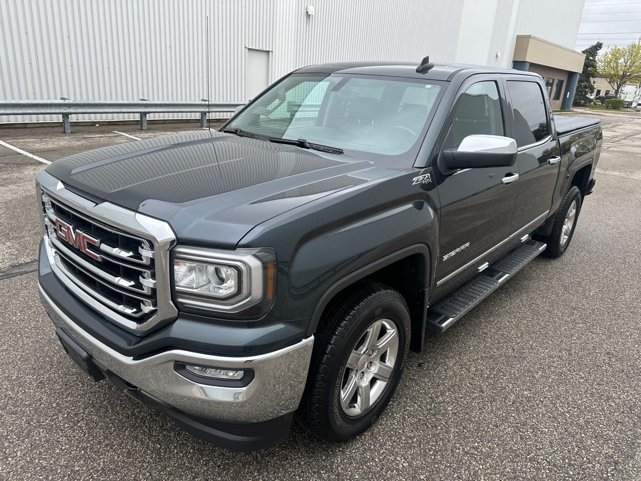 2017 GMC Sierra 1500 SLT CREW CAB Z71 Photo3