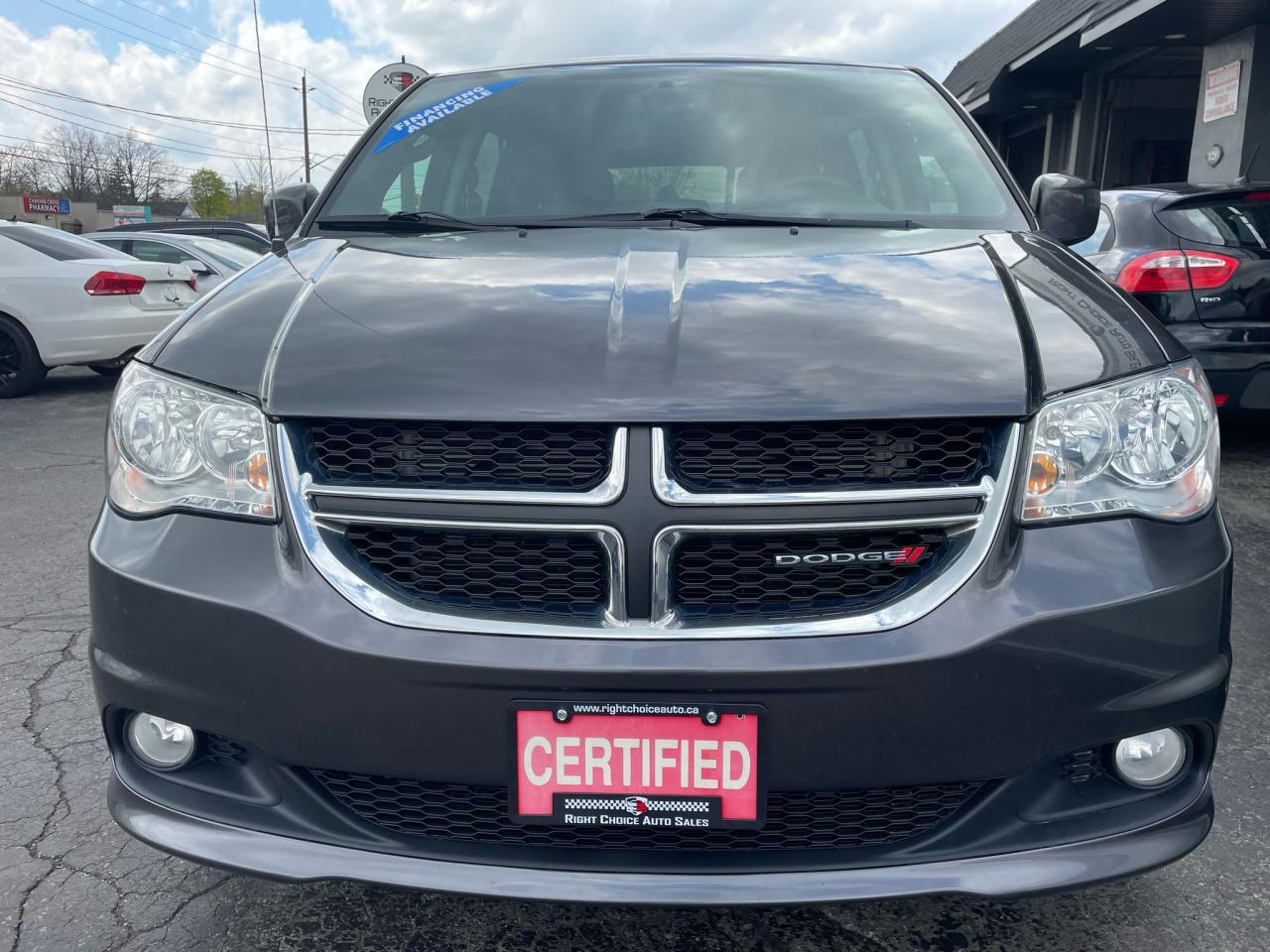 Used 2016 Dodge Grand Caravan SXT Premium Plus for sale in Brantford, ON