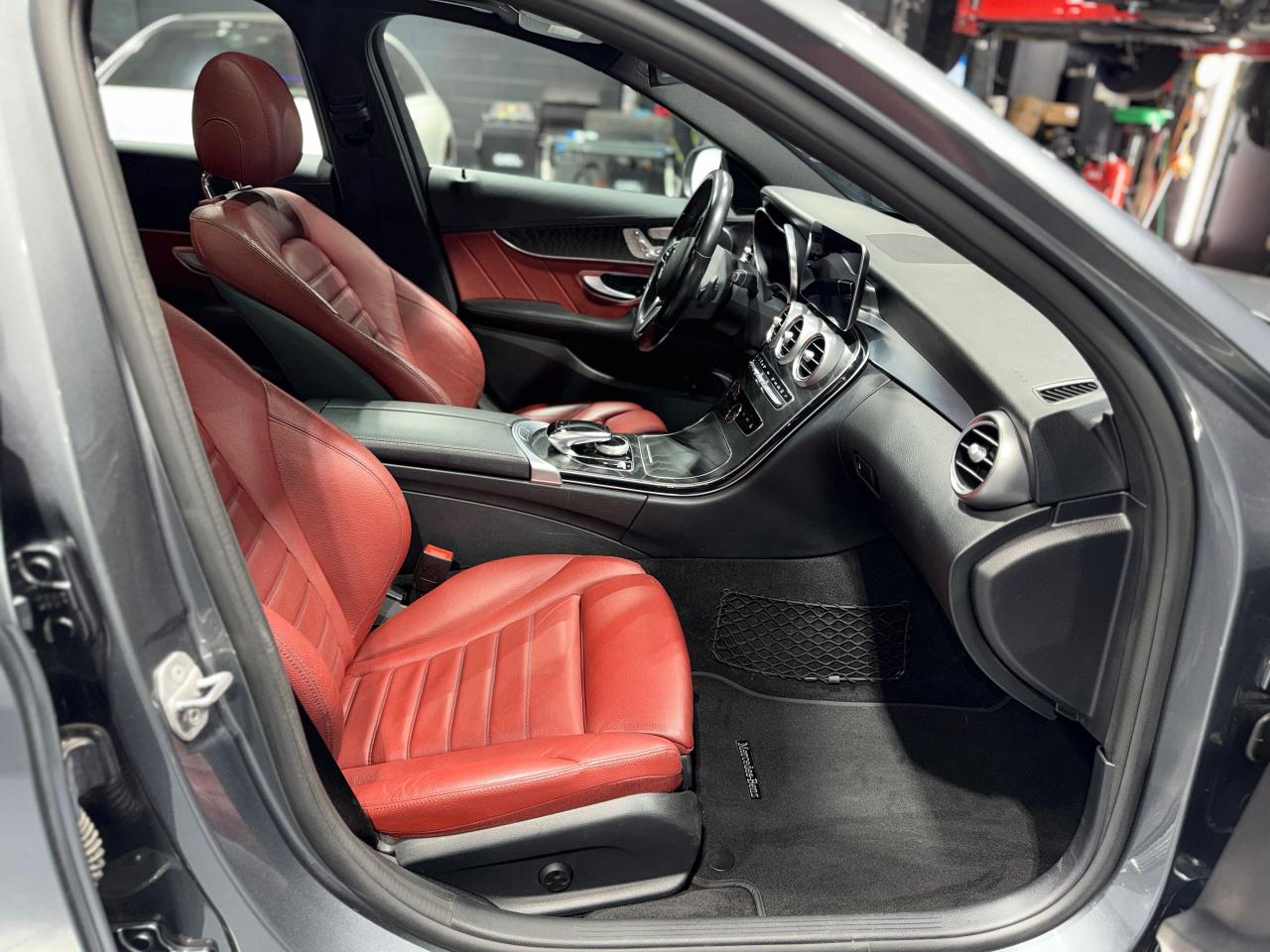 2019 Mercedes-Benz C 300 C 300 - Photo #17
