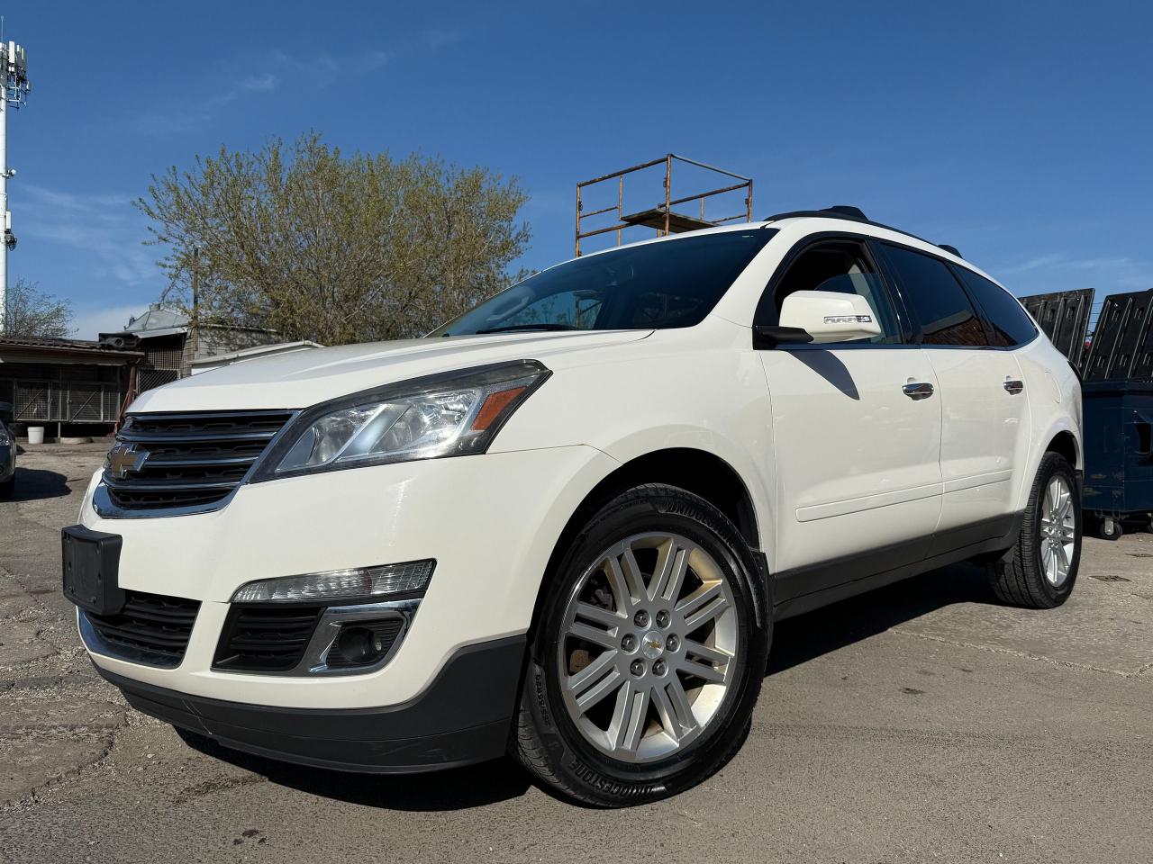 2014 Chevrolet Traverse AWD 1LT *SAFETY INCL*7 PASS*MINT* - Photo #2