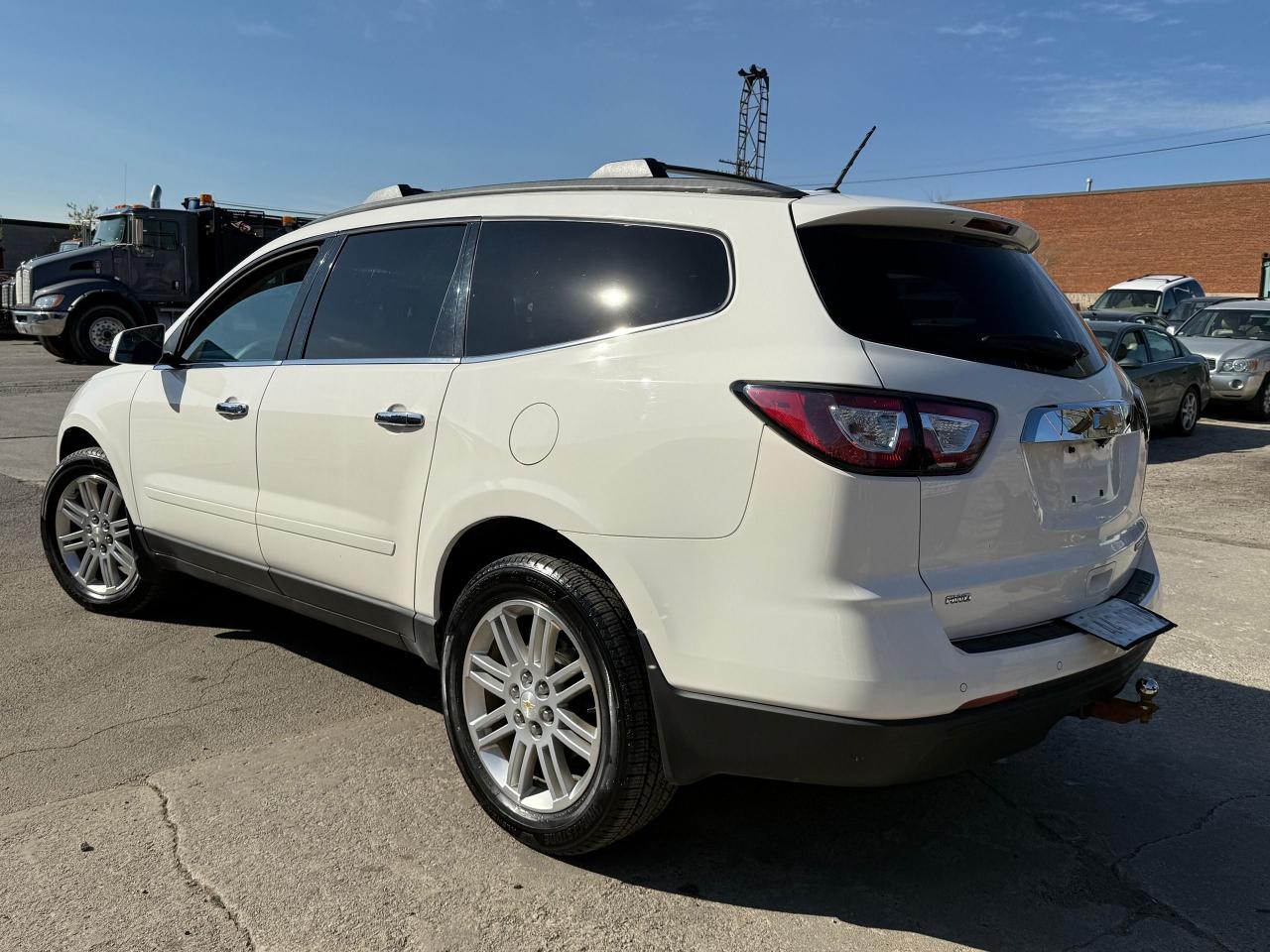 2014 Chevrolet Traverse AWD 1LT *SAFETY INCL*7 PASS*MINT* - Photo #3