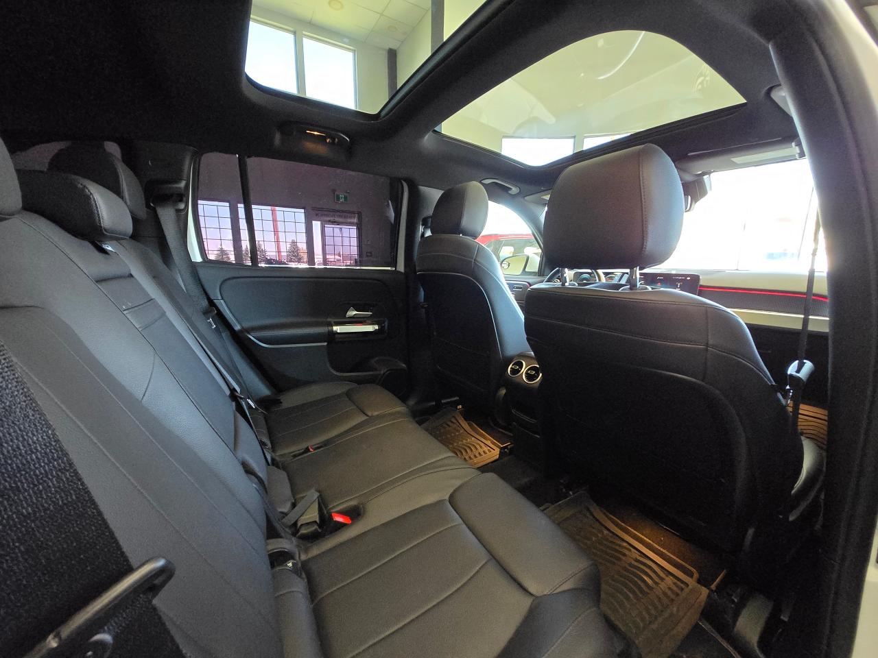 2020 Mercedes-Benz GLB GLB 250 | ALL CREDIT ACCEPTED!! - Photo #17