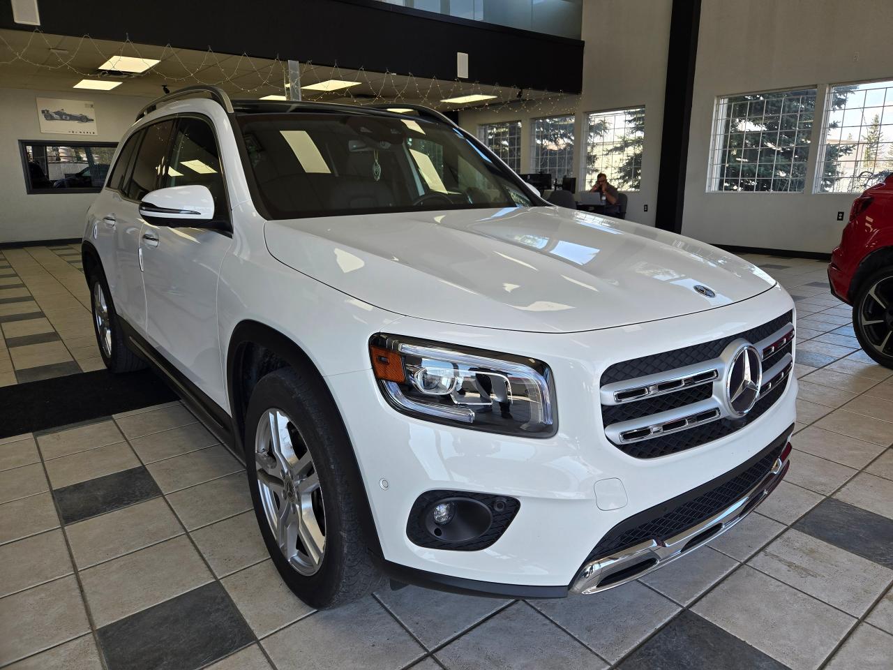 Used 2020 Mercedes-Benz GLB GLB 250 | ALL CREDIT ACCEPTED!! for sale in Calgary, AB