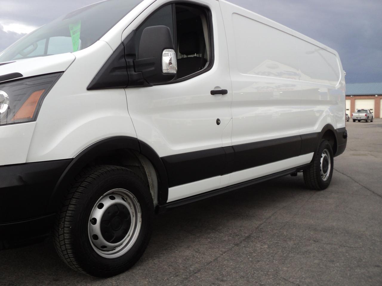 2019 Ford Transit T-250 148"WB LowRf 3.7L6cyl CargoVan BackUpCam - Photo #36