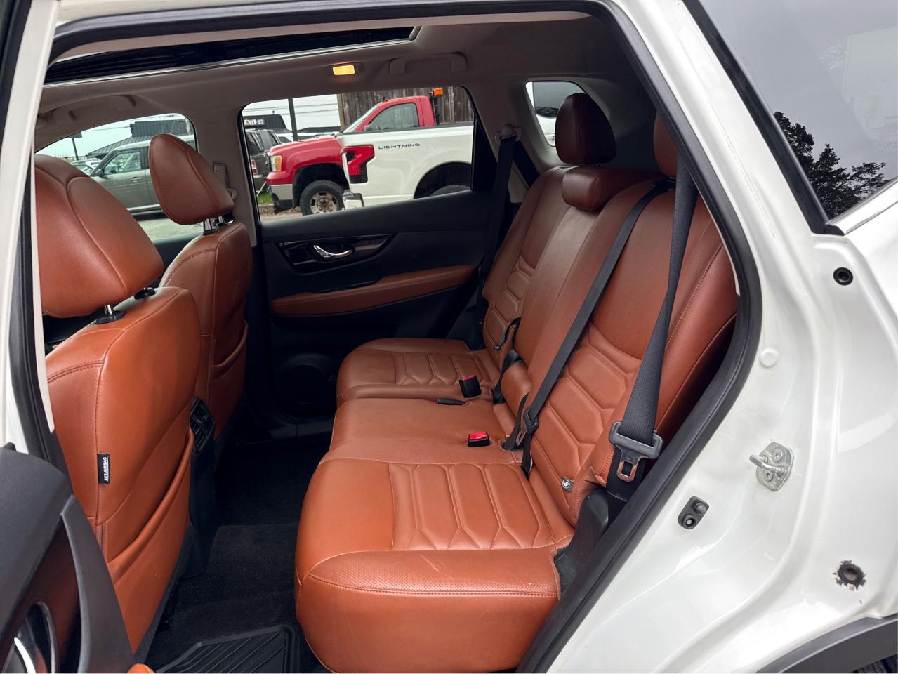 2018 Nissan Rogue S - Photo #10