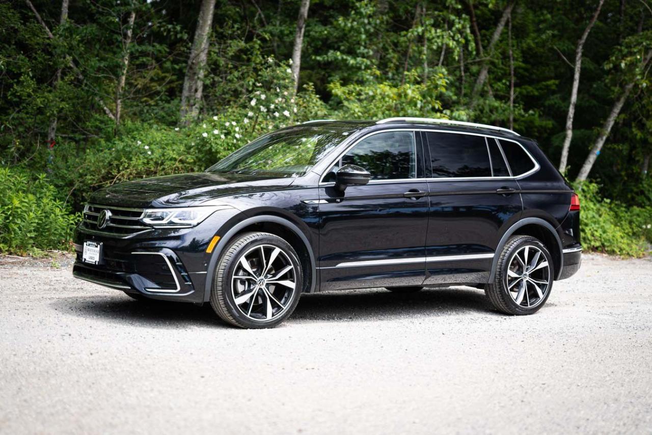 Used 2024 Volkswagen Tiguan Highline R-line for sale in Surrey, BC
