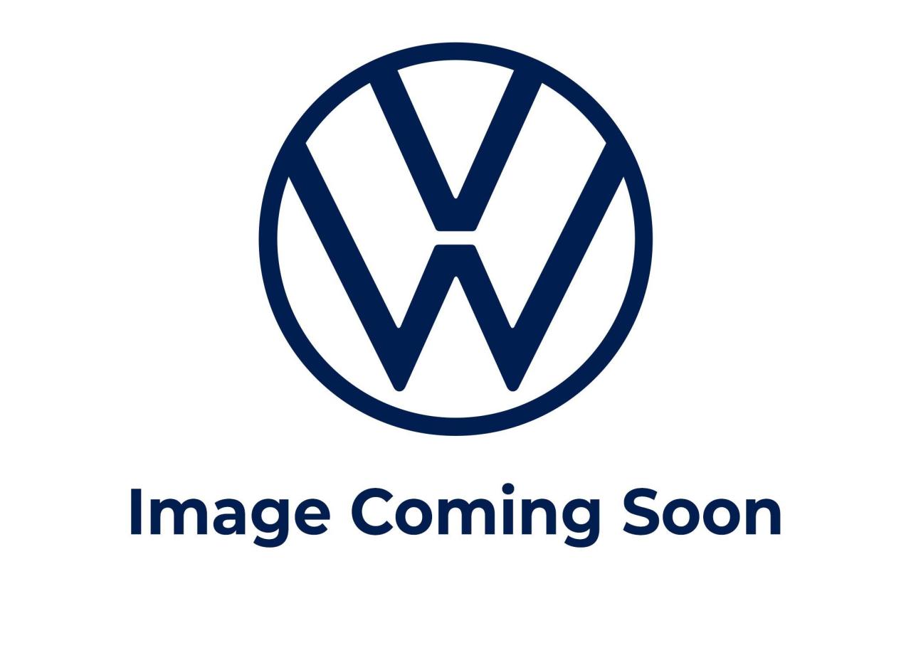 Used 2024 Volkswagen Taos Comfortline for sale in Surrey, BC