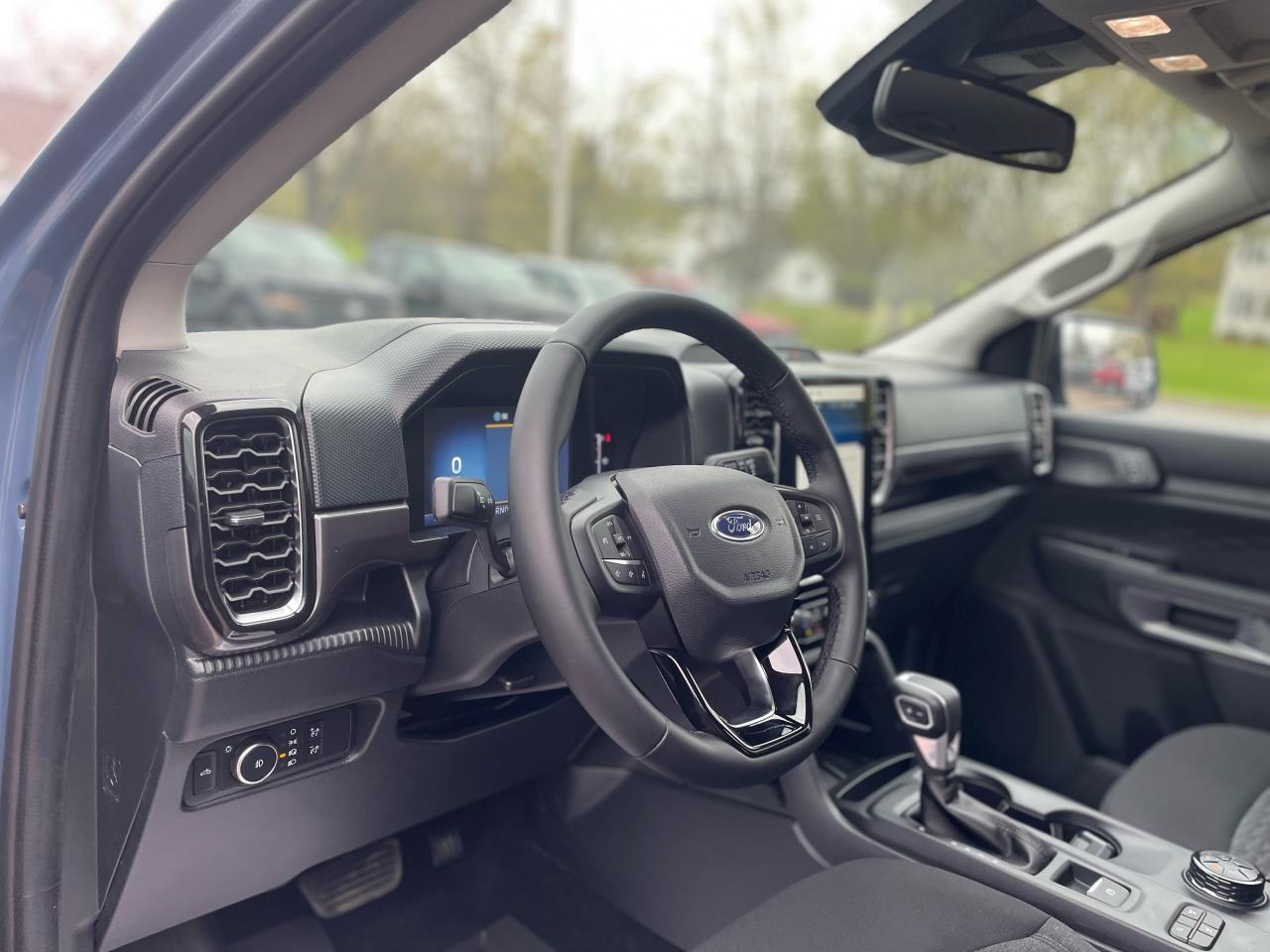 2025 Ford Ranger XLT Photo5