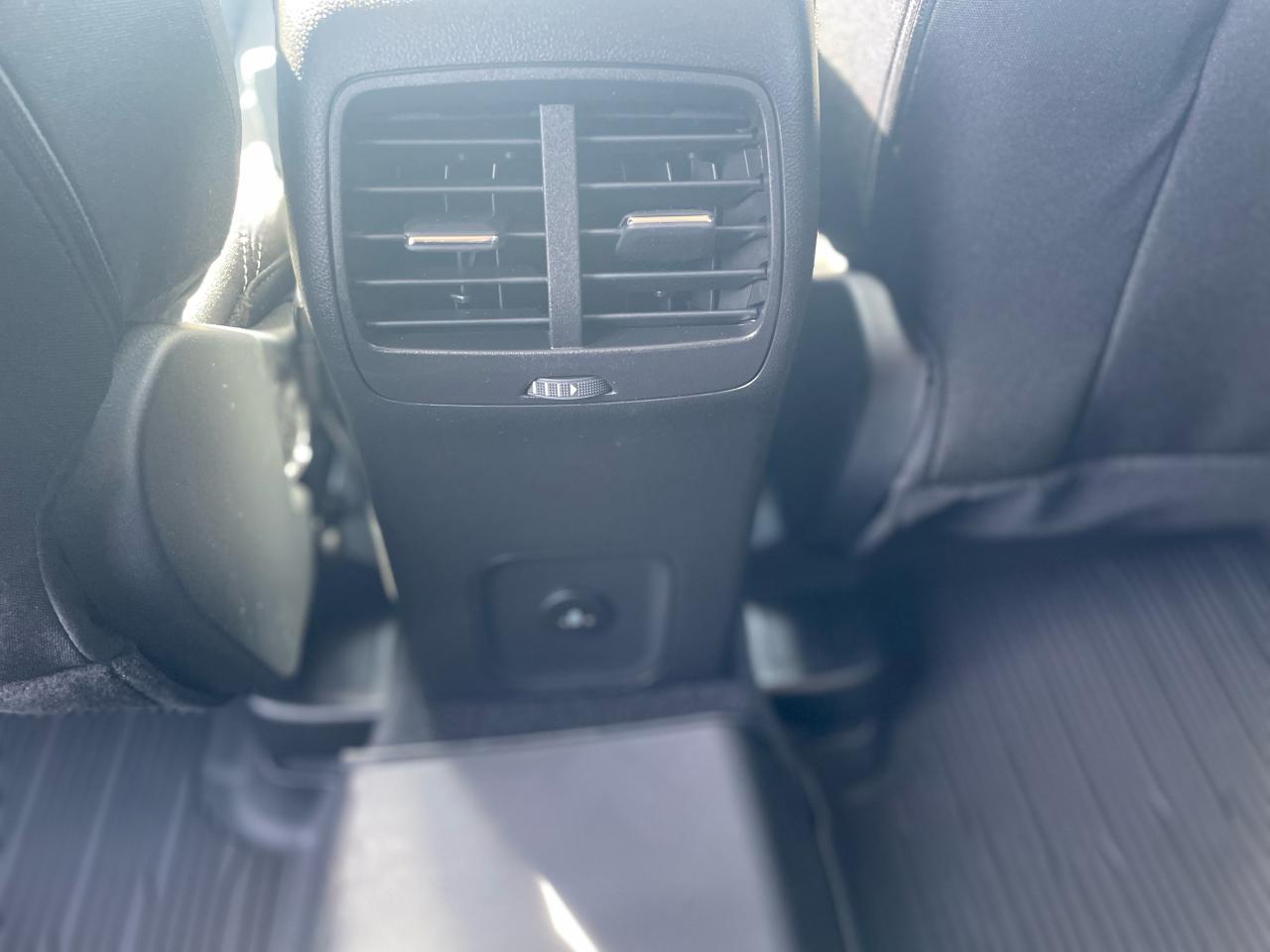 2025 Ford Escape Active Photo5