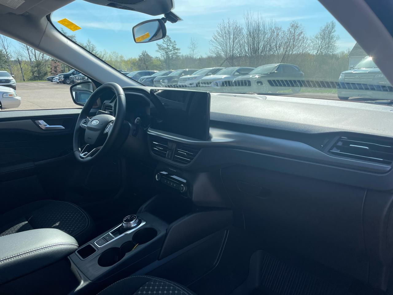 2025 Ford Escape Active Photo5
