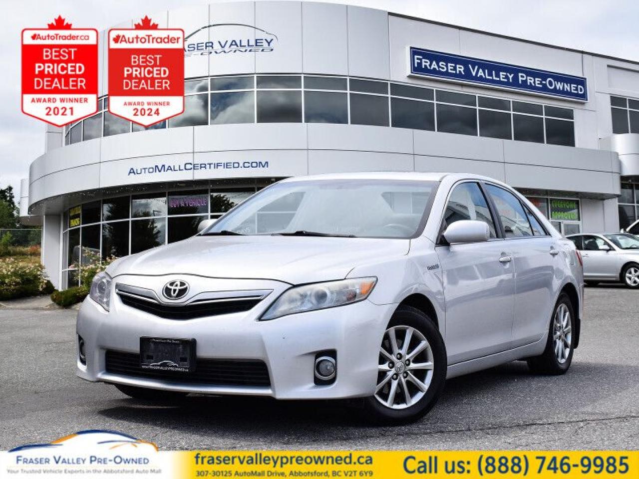 Used 2011 Toyota Camry HYBRID Leather, Sunroof, Clean Title, Local for sale in Abbotsford, BC