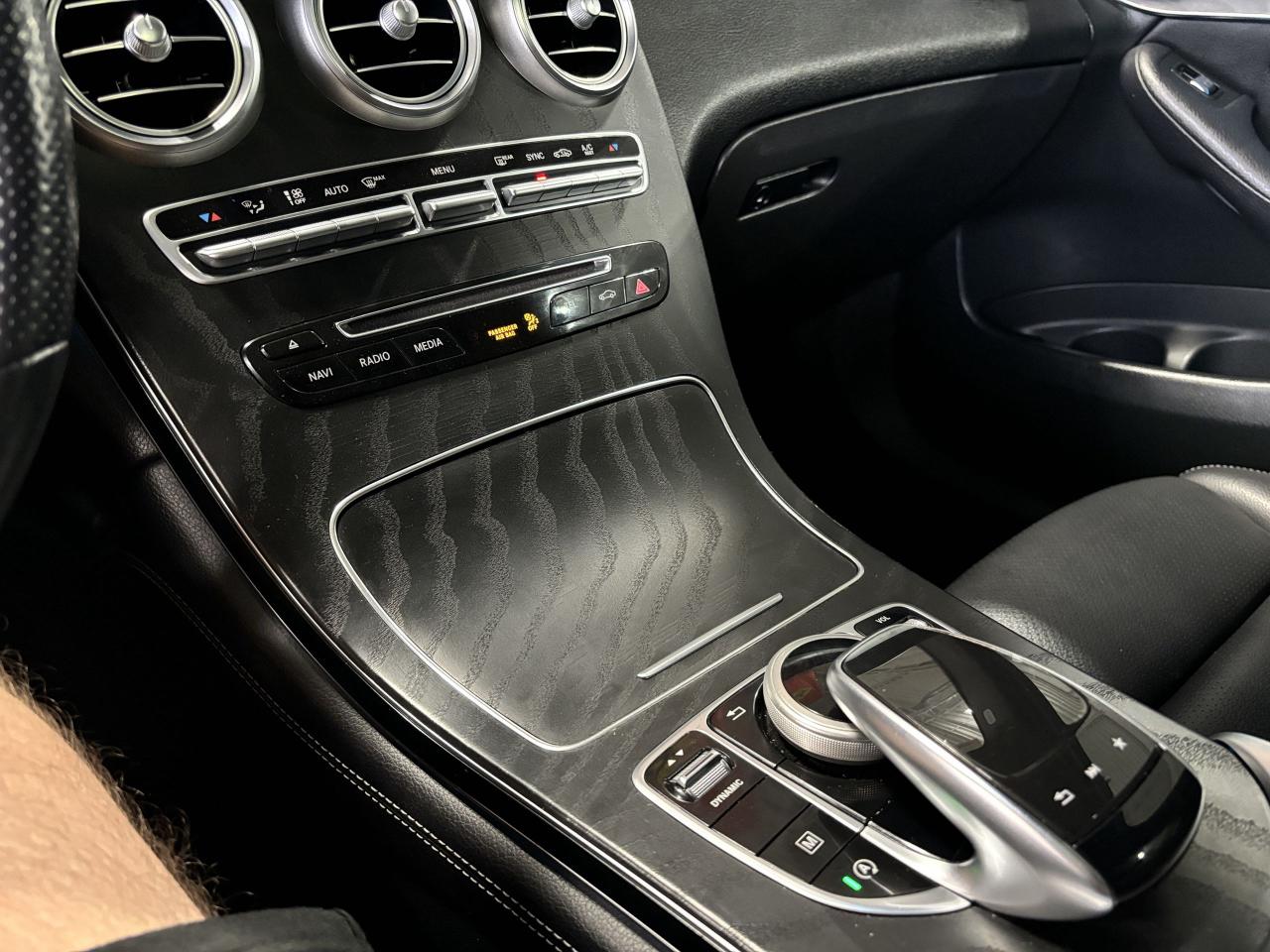 2019 Mercedes-Benz GL-Class GLC300|4MATIC|AMGPKG|COUPE|NAV|WOOD|AMBIENT|ROOF|+ - Photo #26