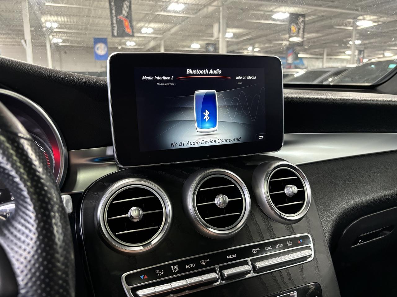 2019 Mercedes-Benz GLC GLC300|4MATIC|AMGPKG|COUPE|NAV|WOOD|AMBIENT|ROOF|+ - Photo #21