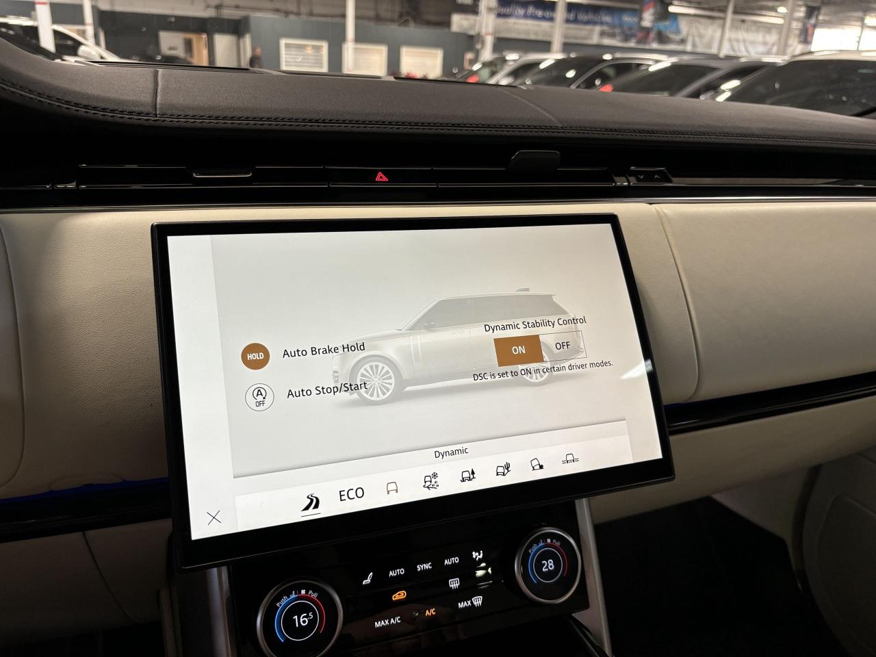 2023 Land Rover Range Rover P530 SE SWB|NO LUX TAX|NAV|MASSAGE|RECLINE|CREAM|+ - Photo #27