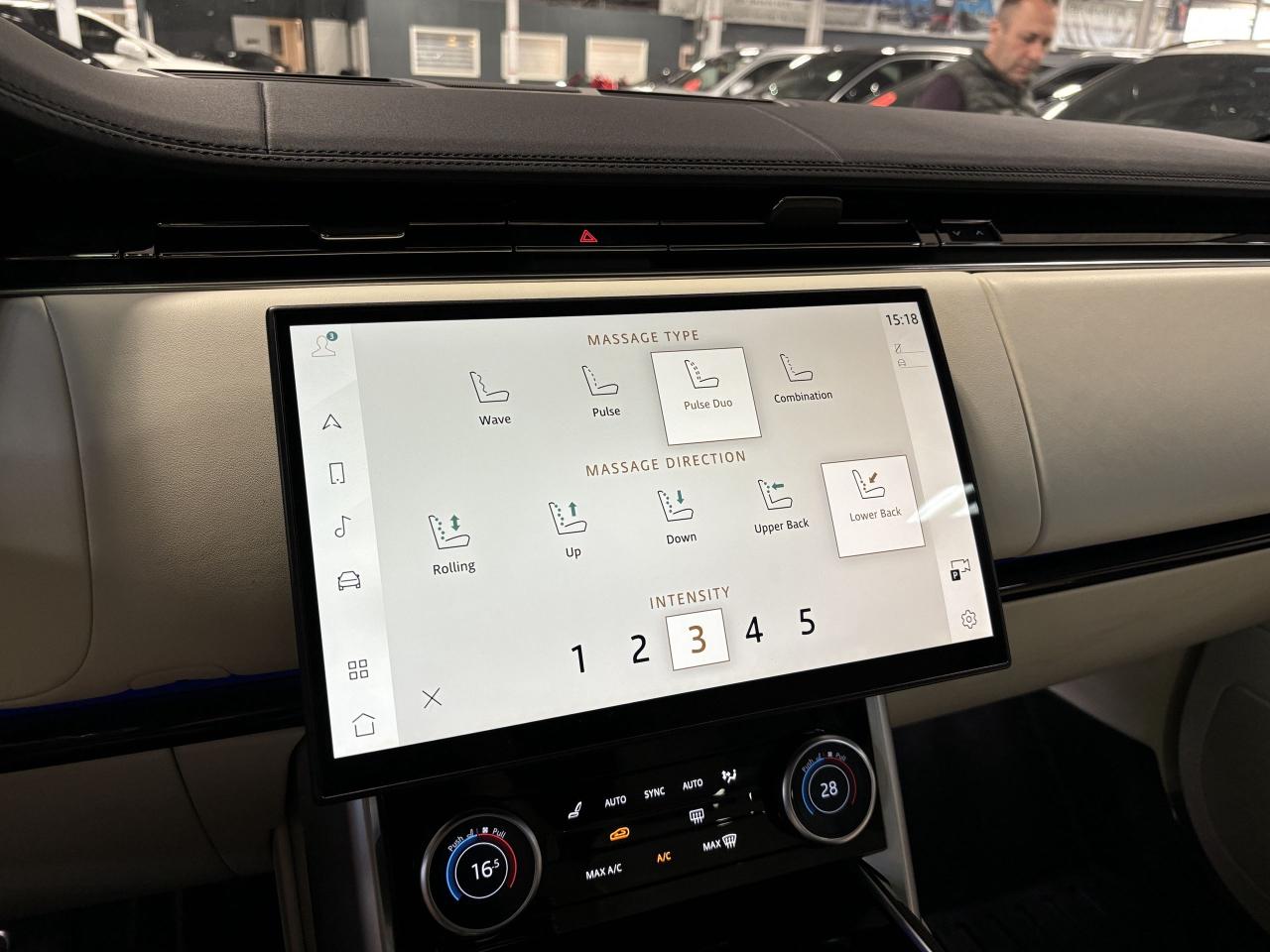 2023 Land Rover Range Rover P530 SE SWB|NO LUX TAX|NAV|MASSAGE|RECLINE|CREAM|+ - Photo #43