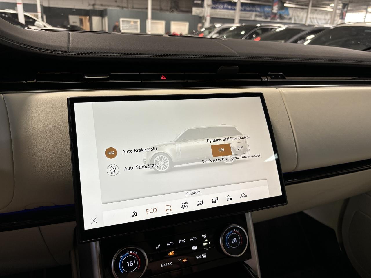 2023 Land Rover Range Rover P530 SE SWB|NO LUX TAX|NAV|MASSAGE|RECLINE|CREAM|+ - Photo #29