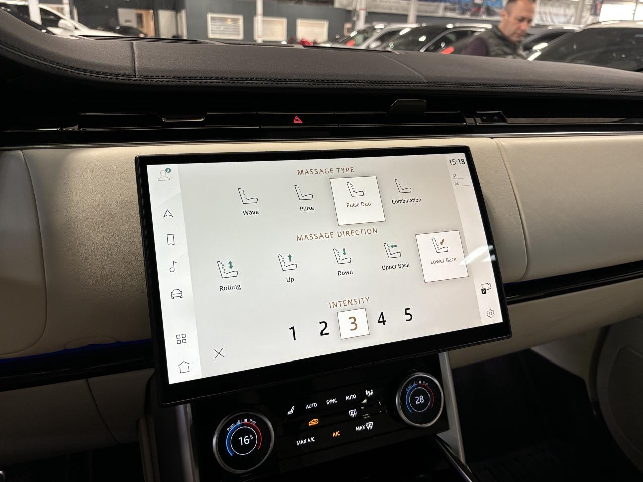 2023 Land Rover Range Rover P530 SE SWB|NO LUX TAX|NAV|MASSAGE|RECLINE|CREAM|+ - Photo #43