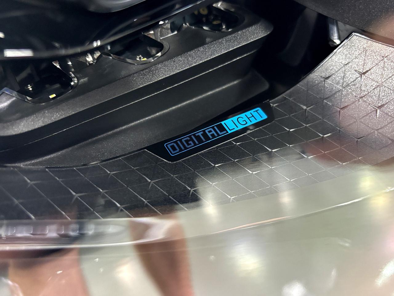 2023 Mercedes-Benz E-Class EQS450+|SEDAN|CREAMLEATHER|BURMESTER|WOOD|AMBIENT| Photo