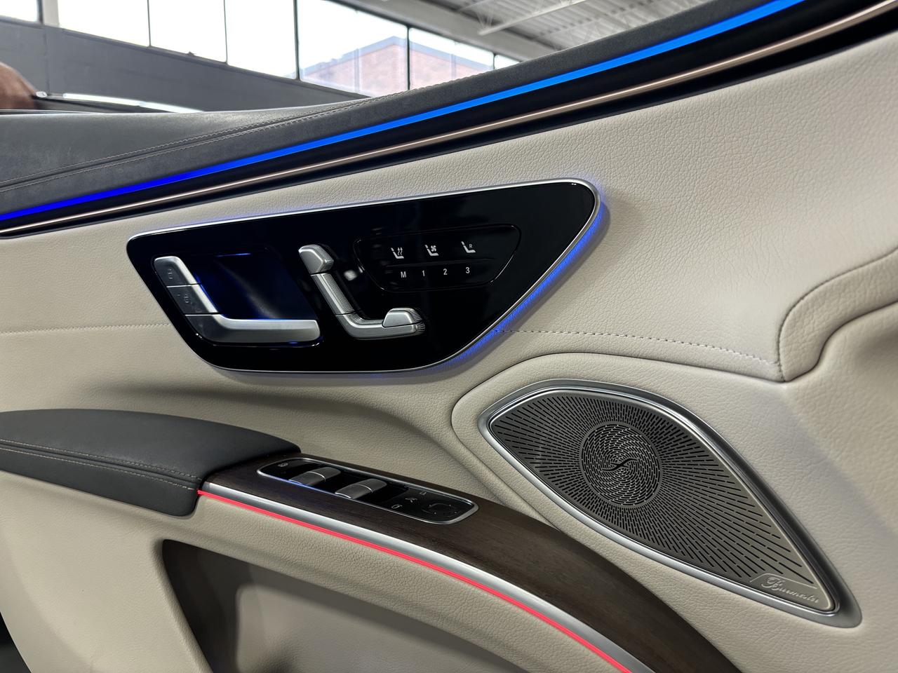 2023 Mercedes-Benz E-Class EQS450+|SEDAN|CREAMLEATHER|BURMESTER|WOOD|AMBIENT| Photo