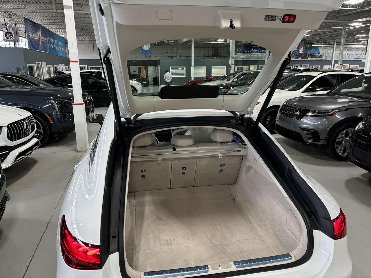 2023 Mercedes-Benz E-Class EQS450+|SEDAN|CREAMLEATHER|BURMESTER|WOOD|AMBIENT| Photo