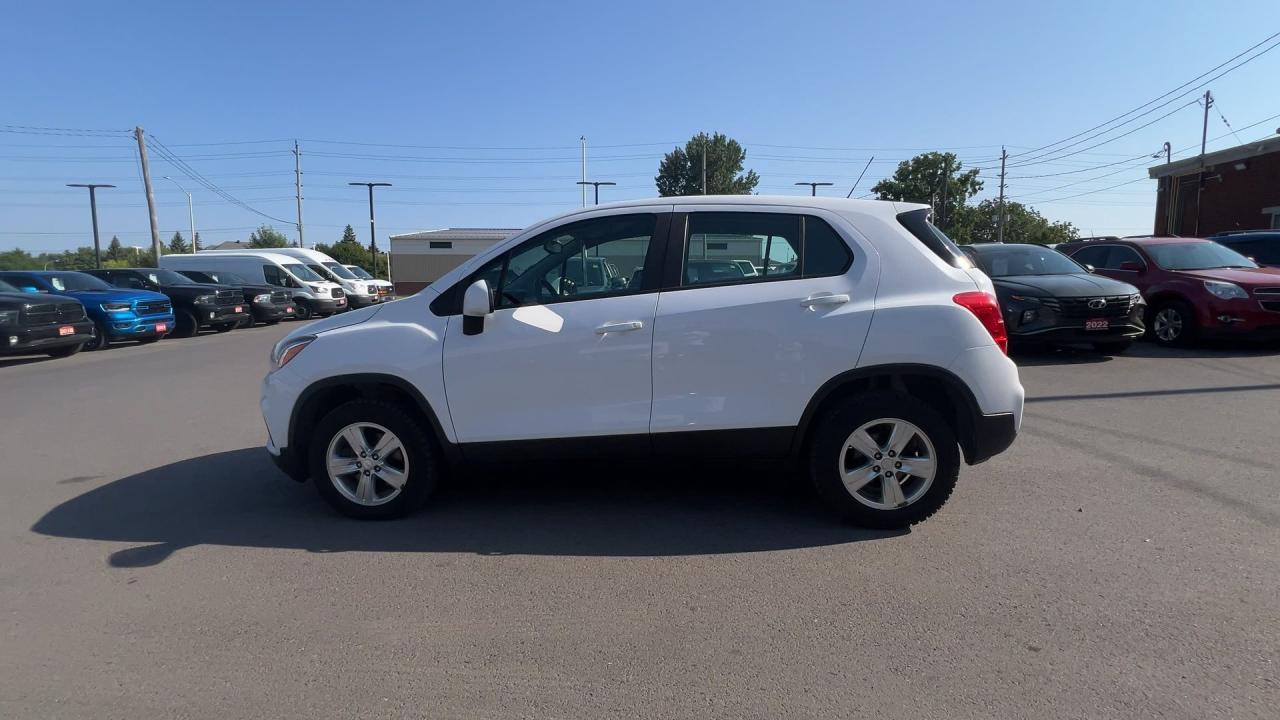2017 Chevrolet Trax AWD | REAR CAM | 16IN ALLOYS | FULL POWER GROUP Photo4