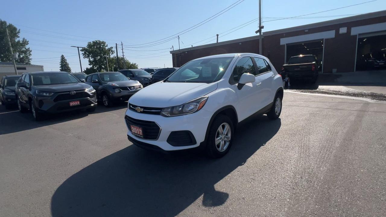 2017 Chevrolet Trax AWD | REAR CAM | 16IN ALLOYS | FULL POWER GROUP Photo3