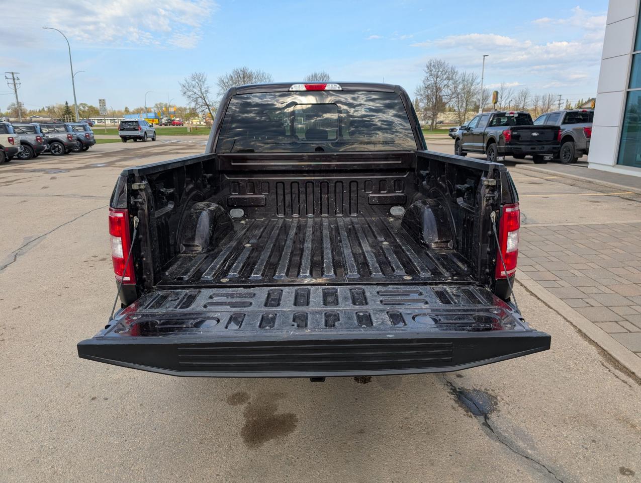 2018 Ford F-150 XLT Photo5