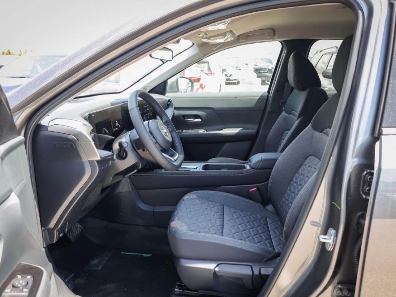 2025 Nissan Kicks SV  - Heated Seats Photo