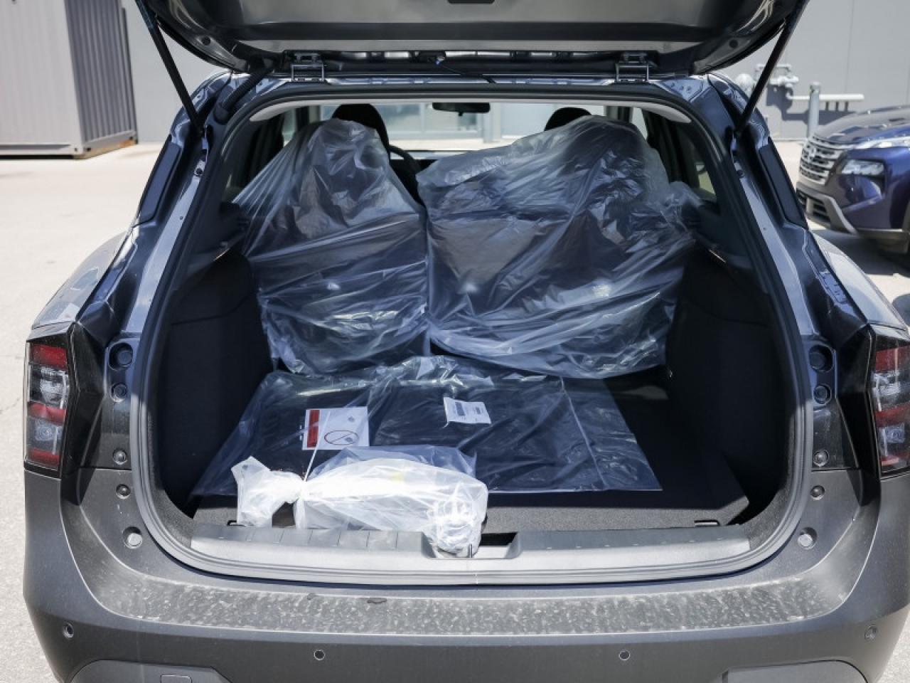 2025 Nissan Kicks SV  - Heated Seats Photo