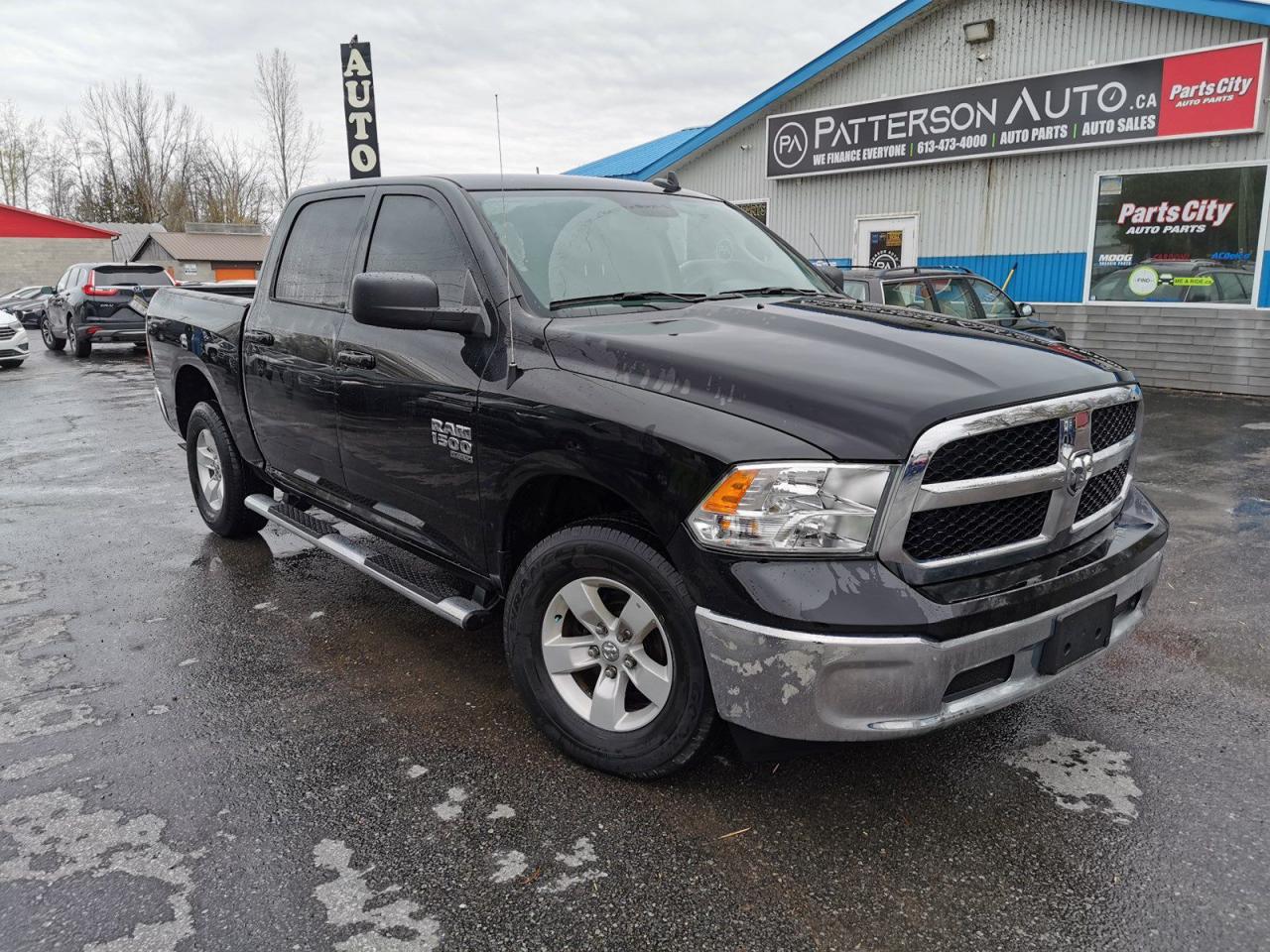 2020 RAM 1500 SLT  SWB - Photo #3
