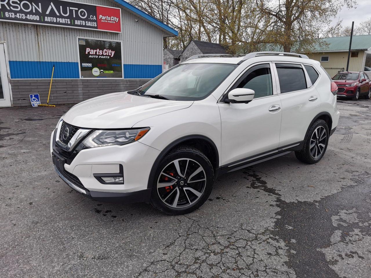 Used 2017 Nissan Rogue SL for sale in Madoc, ON