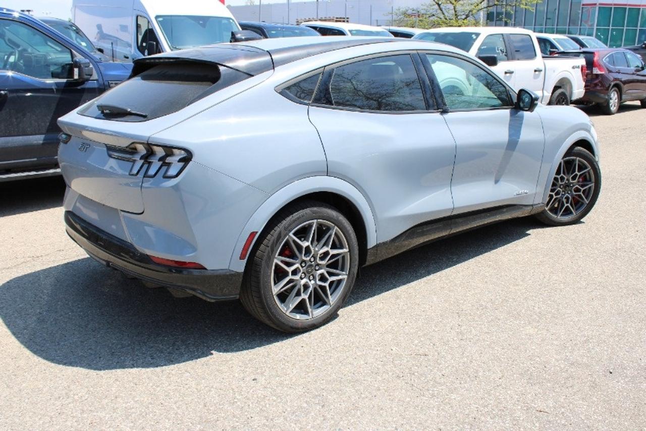 2025 Ford Mustang Mach-E GT Photo