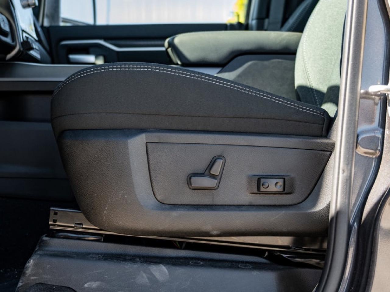 2025 RAM 2500 Big Horn Photo