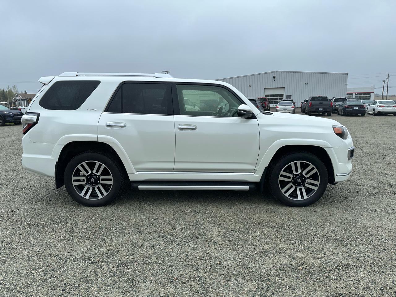 2021 Toyota 4Runner Limited Photo3