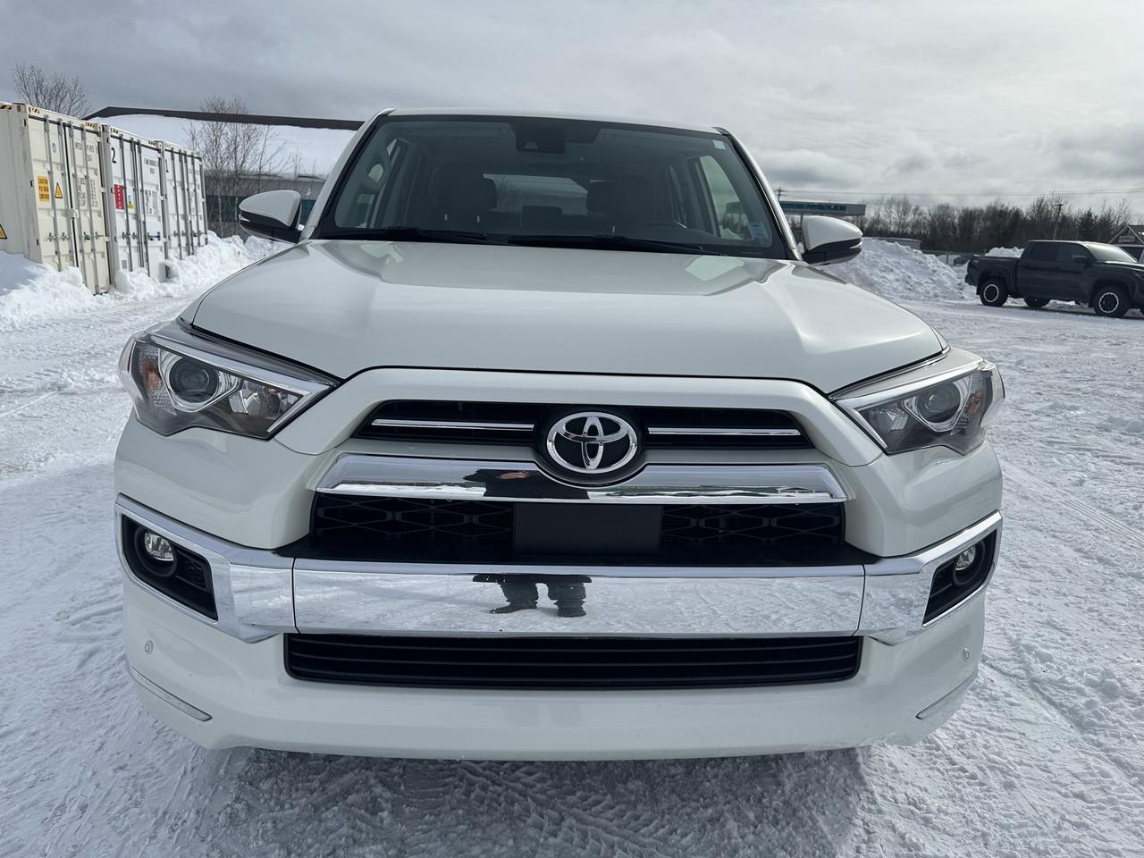 2021 Toyota 4Runner Limited Photo1