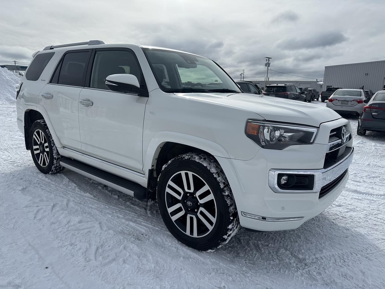 2021 Toyota 4Runner Limited Photo2