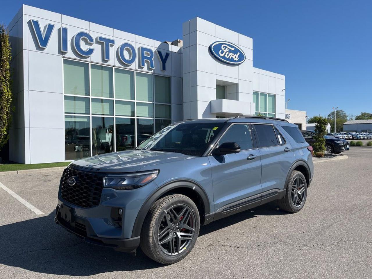 New 2025 Ford Explorer ST-Line for sale in Chatham, ON