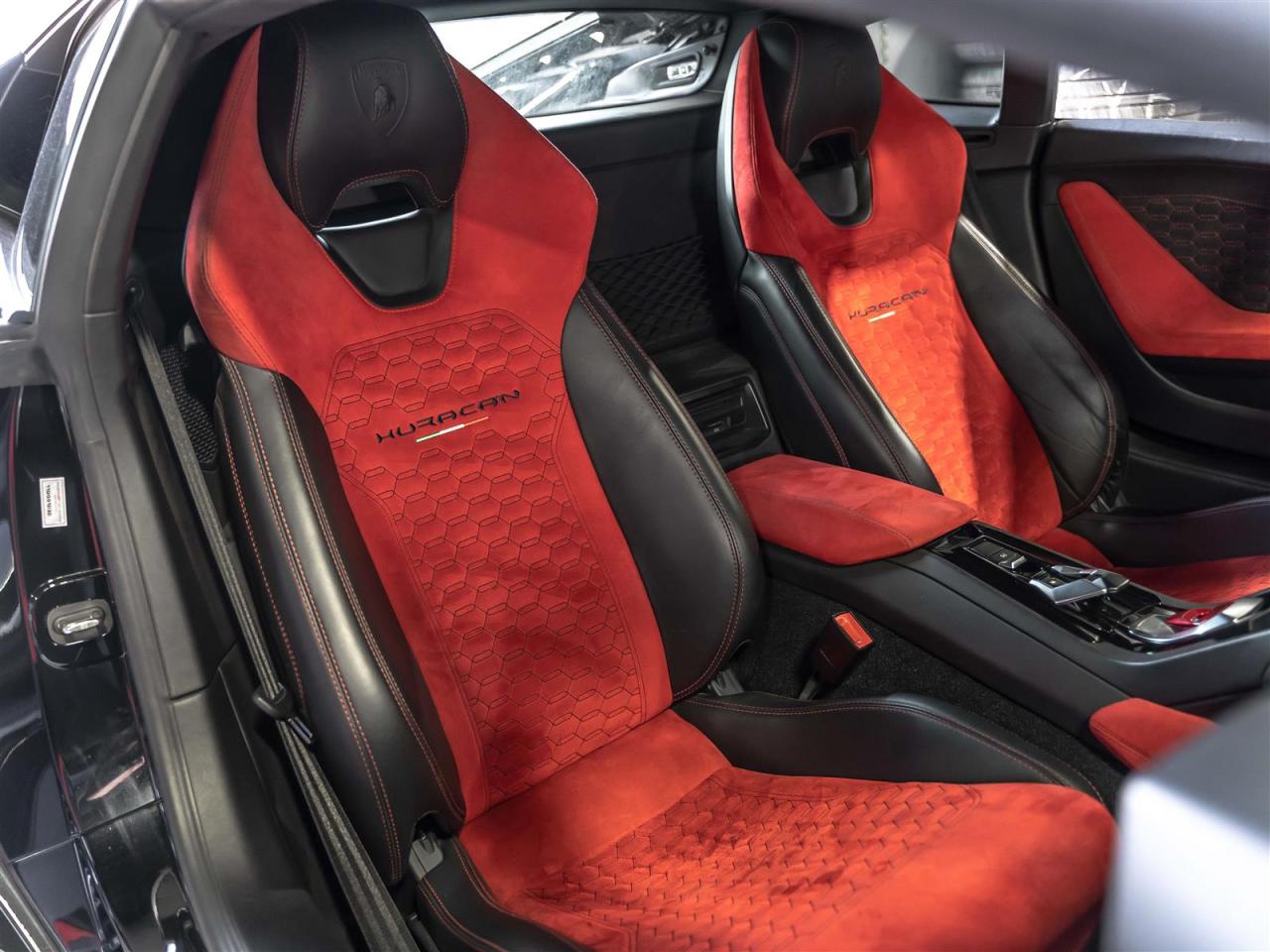 2017 Lamborghini Huracan LP610-4|SENSONUM SOUND|LIFTING SYSTEM|NAVI|REARCAM Photo