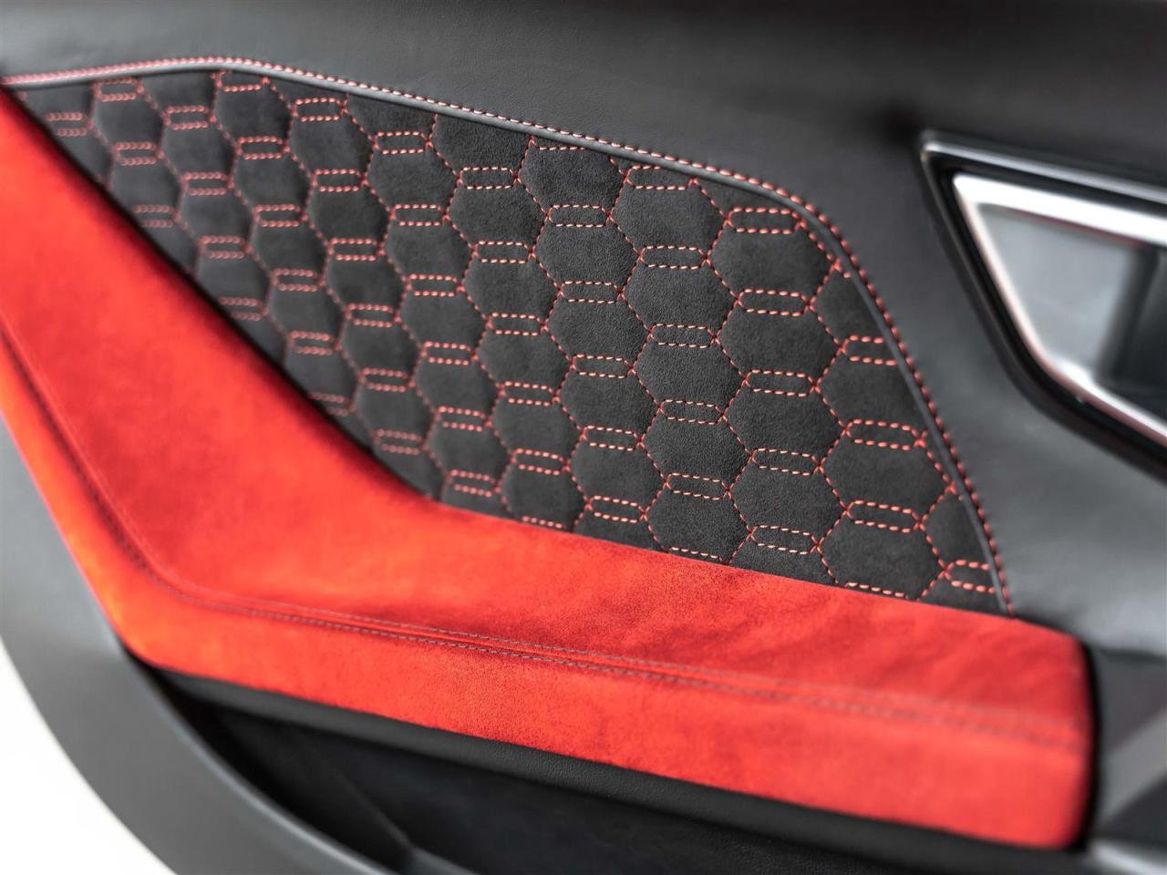 2017 Lamborghini Huracan LP610-4|SENSONUM SOUND|LIFTING SYSTEM|NAVI|REARCAM Photo