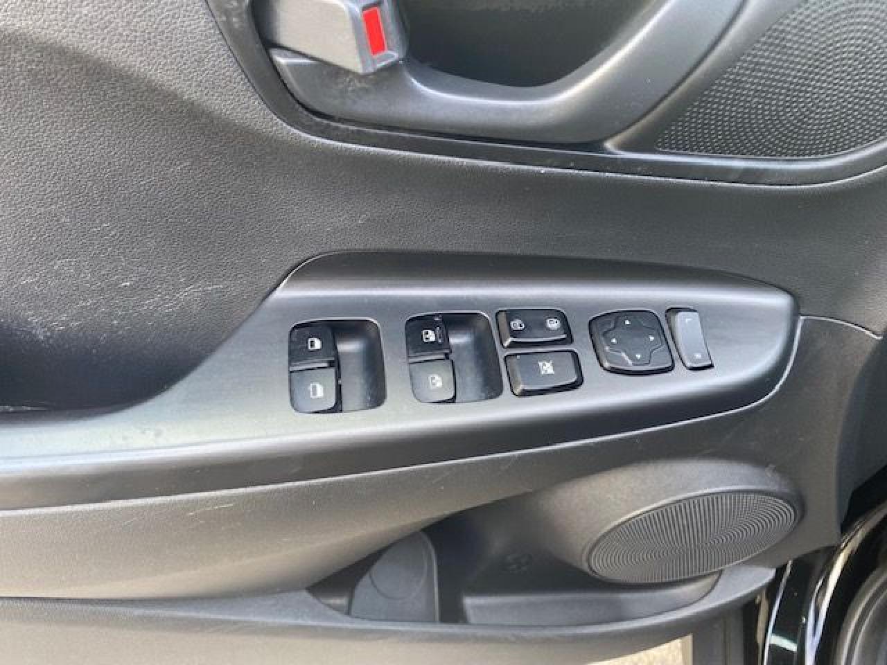 2020 Hyundai KONA 2.0L Preferred AWD - Photo #11