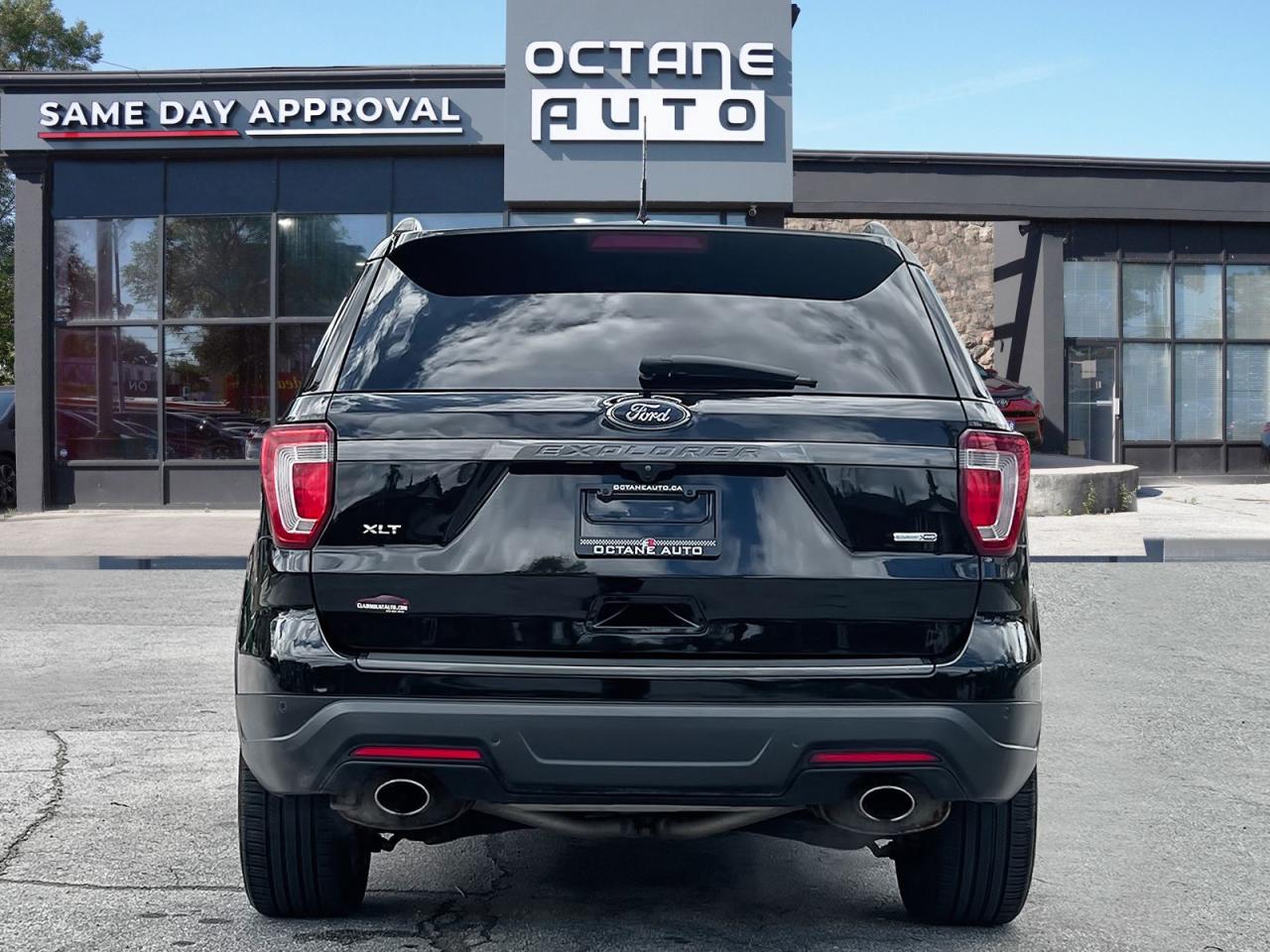 2019 Ford Explorer XLT 4WD - Photo #5