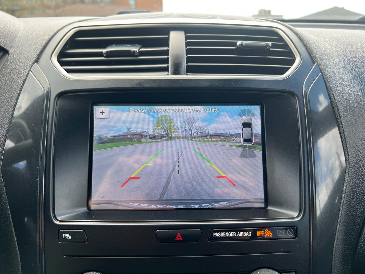 2019 Ford Explorer XLT 4WD - Photo #11