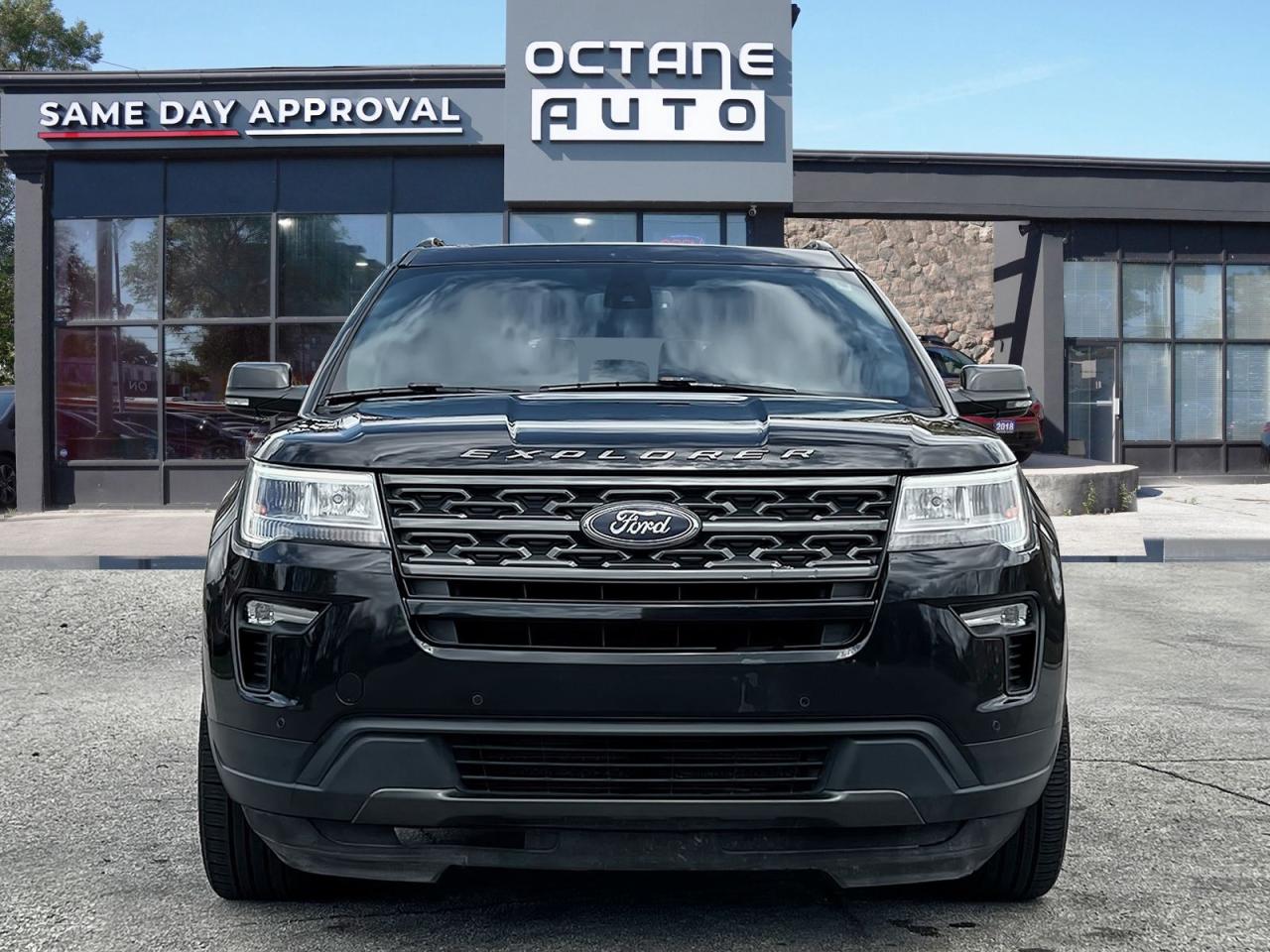 2019 Ford Explorer XLT 4WD - Photo #2