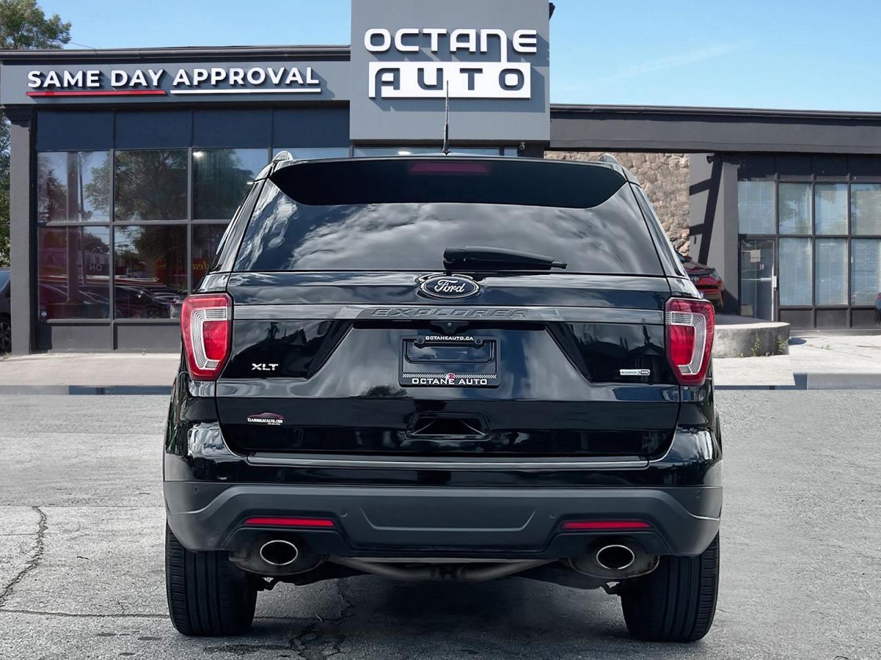 2019 Ford Explorer XLT 4WD - Photo #5