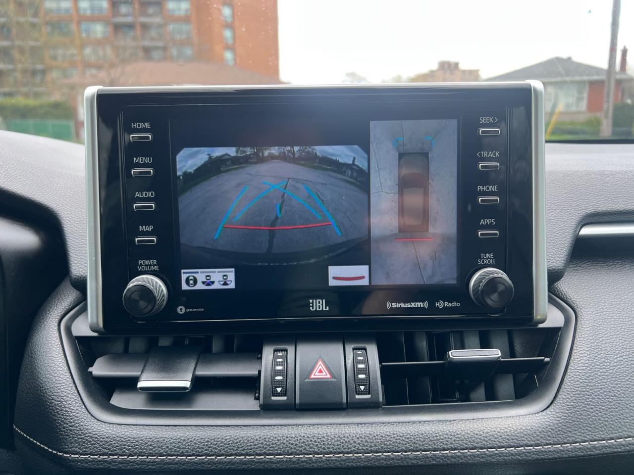 2019 Toyota RAV4 LIMITED AWD - Photo #12