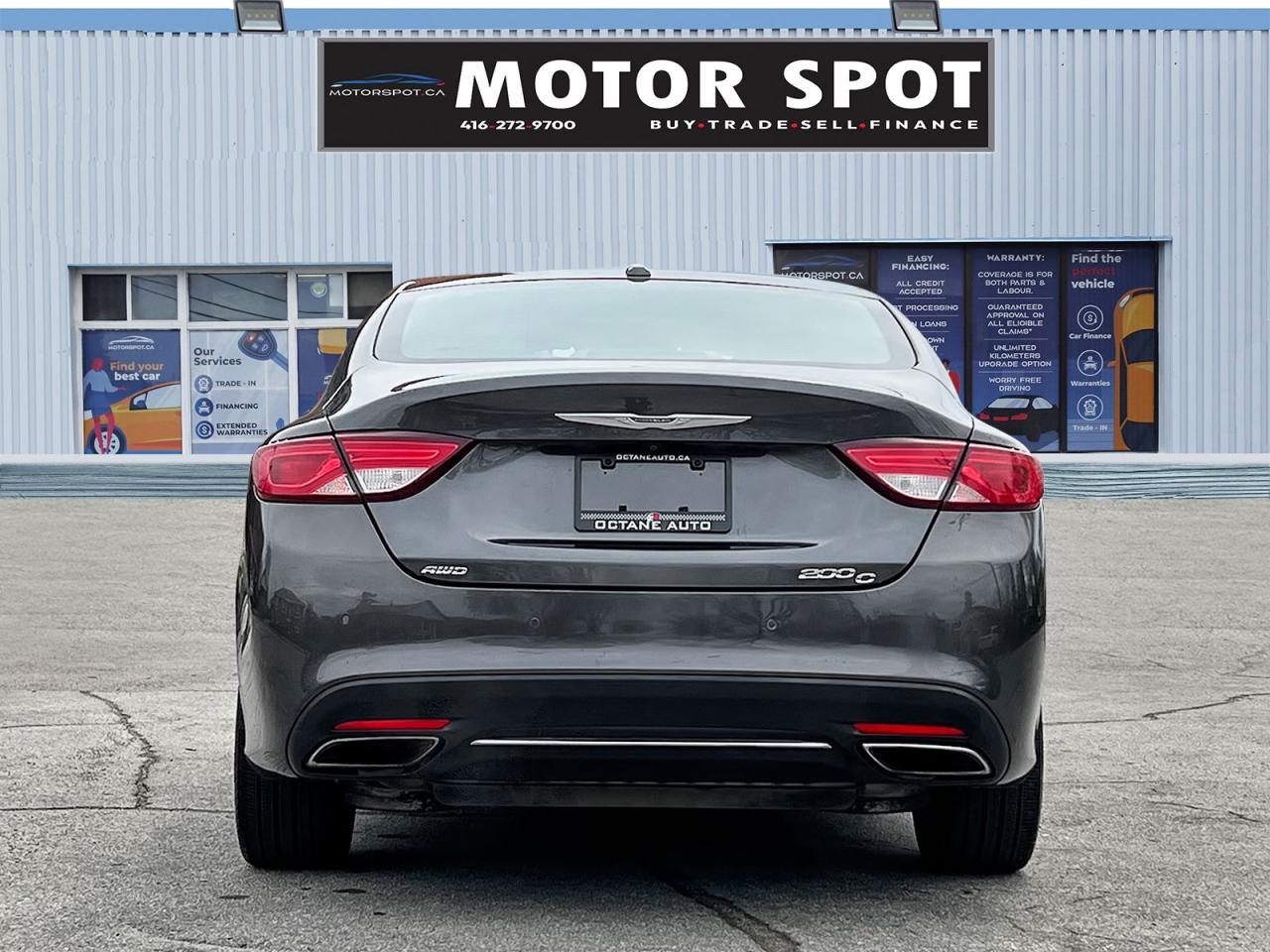 2015 Chrysler 200 C AWD - Photo #6