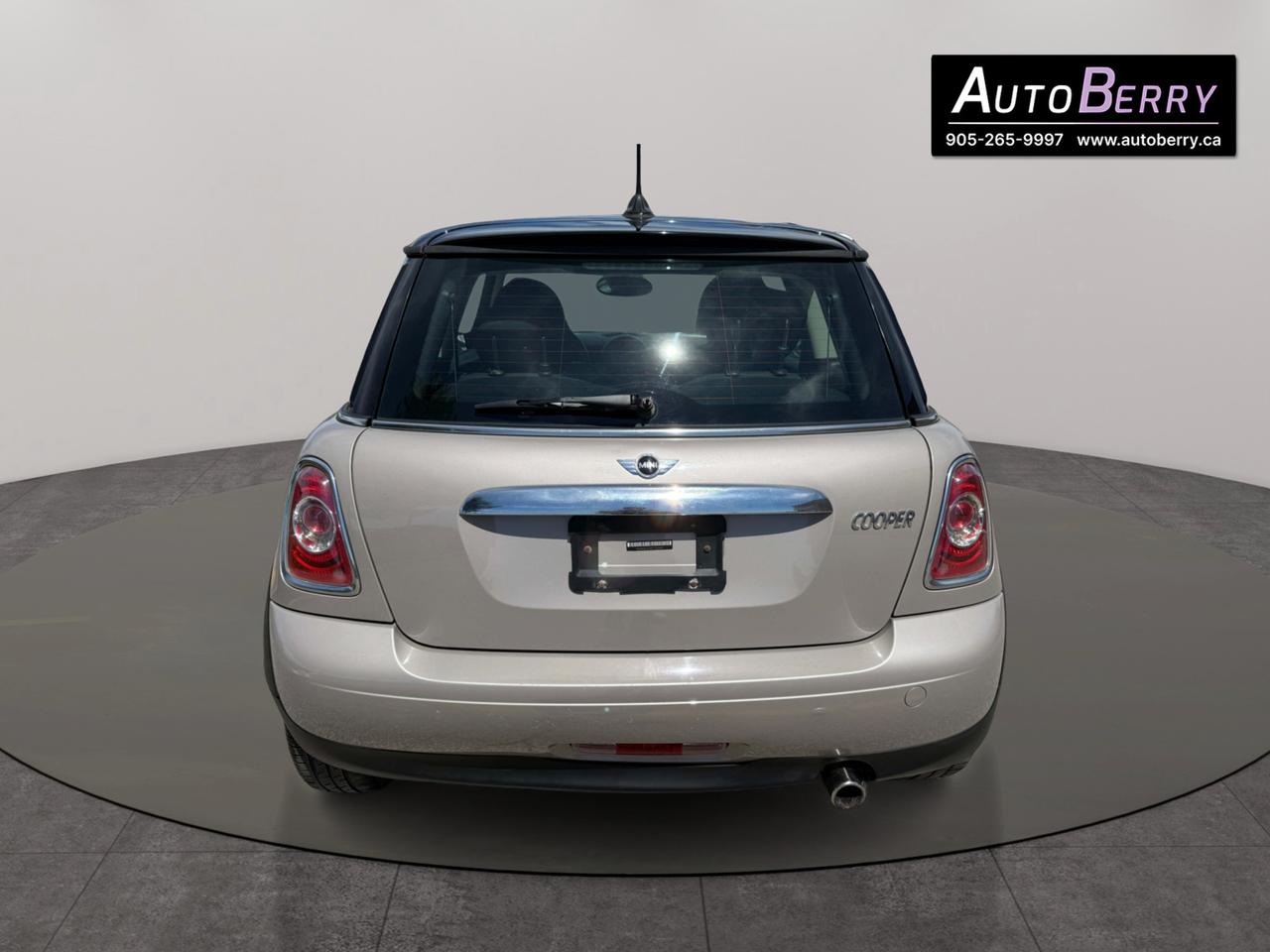 2012 MINI Cooper Hardtop 2dr Cpe Classic Photo