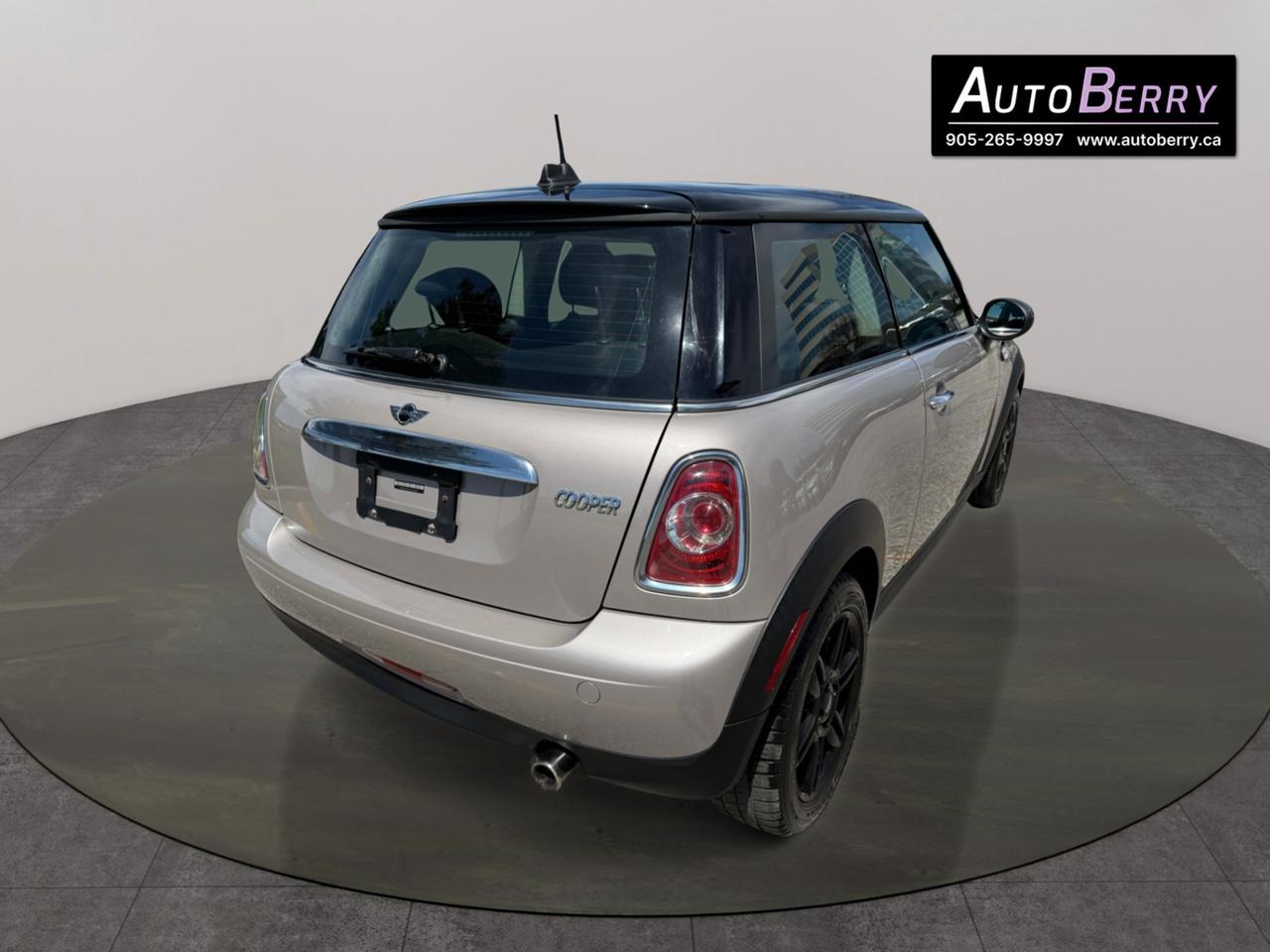 2012 MINI Cooper Hardtop 2dr Cpe Classic Photo