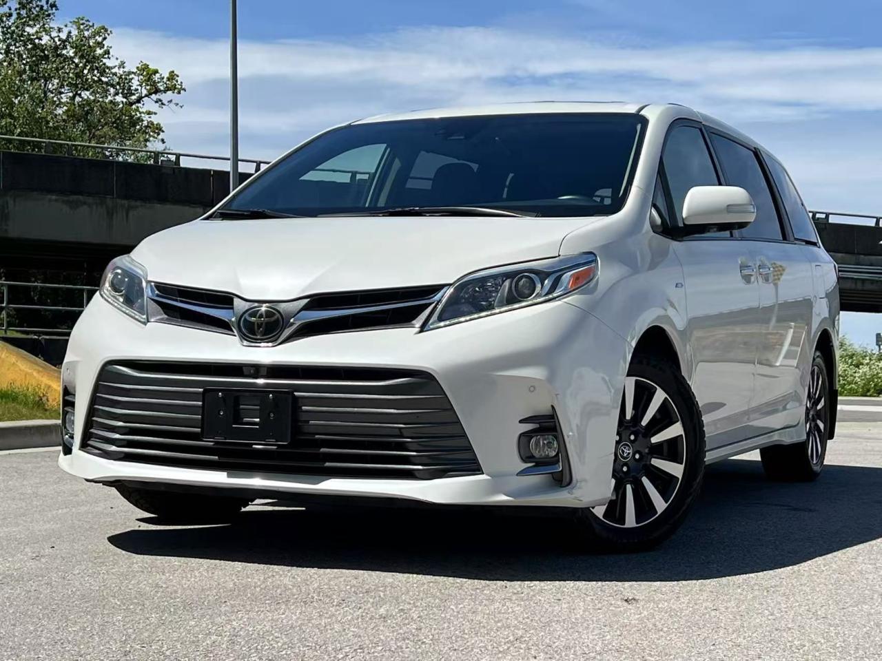 Used 2019 Toyota Sienna LIMITED 7-Passenger AWD/ CLEAN TITLE/ BC LOCAL for sale in Richmond, BC