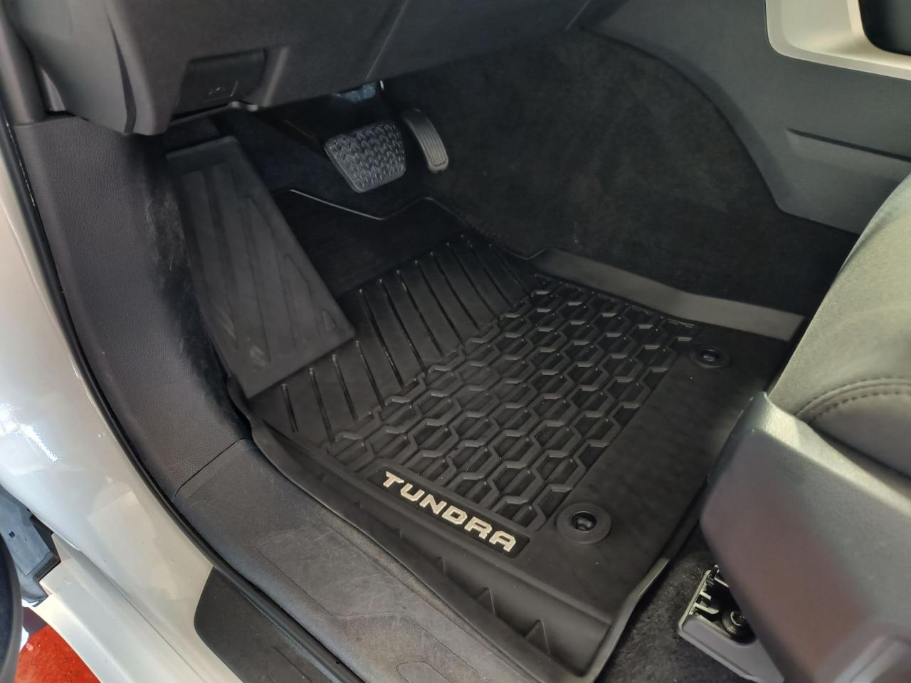 2023 Toyota Tundra SR5 Photo